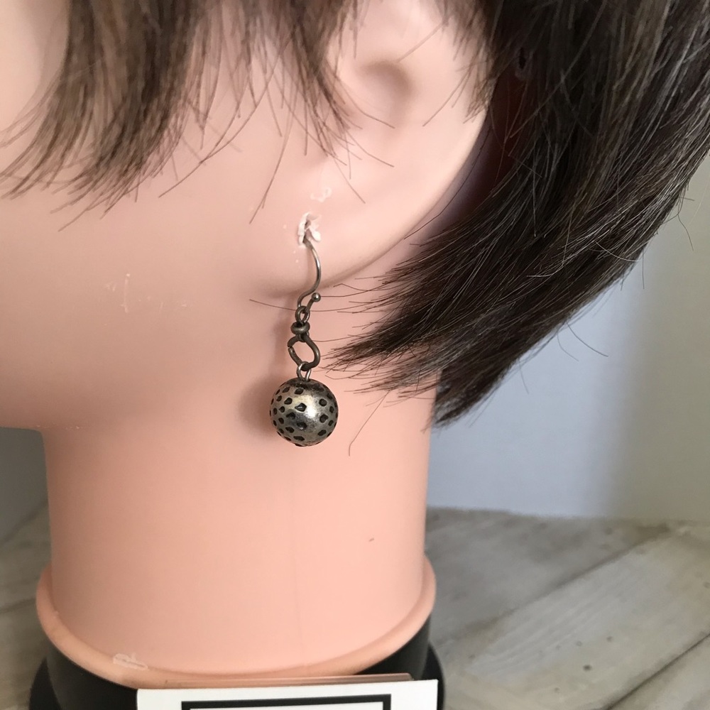 J.LAUREN DESIGNER COLLECTION EARRINGS